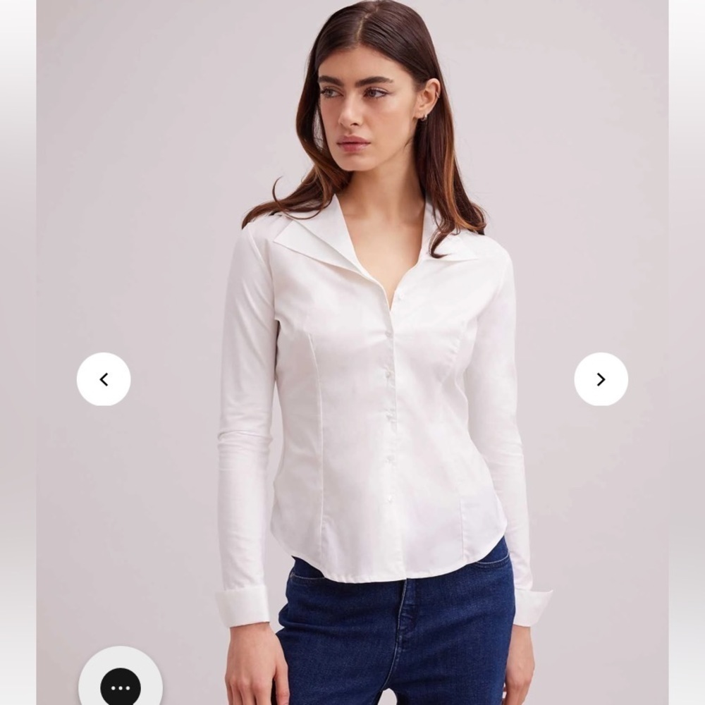 Anne Fontaine Christie Shirt
White Long Sleeved Double Collared T-Blouse - Picture 3 of 13